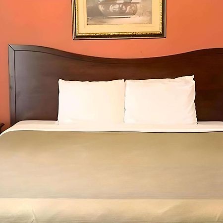 Rodeway Inn Manchester Eksteriør bilde